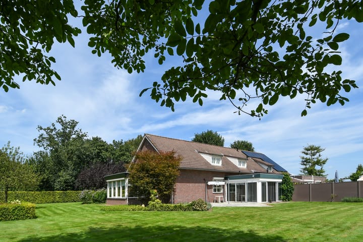 Foto 2 van Vrijkebomenweg 2