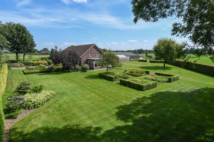 Foto 33 van Vrijkebomenweg 2