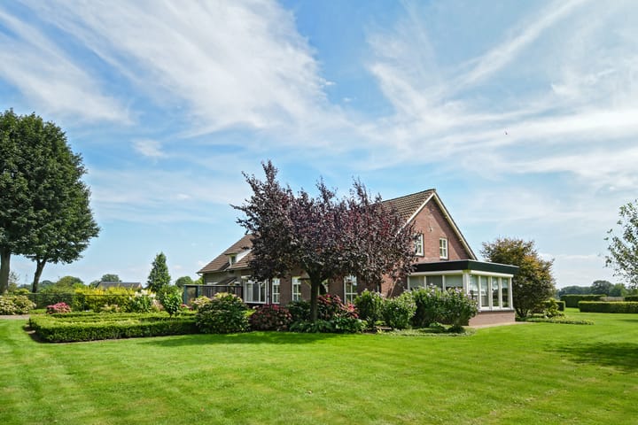 Foto 38 van Vrijkebomenweg 2