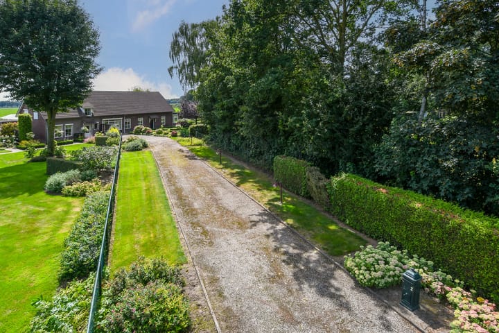 Foto 44 van Vrijkebomenweg 2