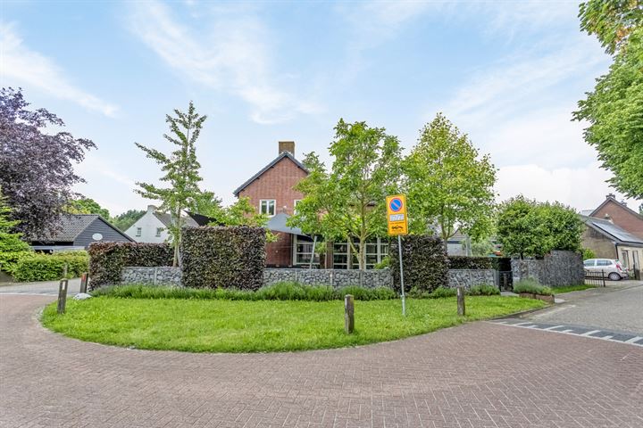 Bekijk foto 47 van Stuivezandsestraat 15