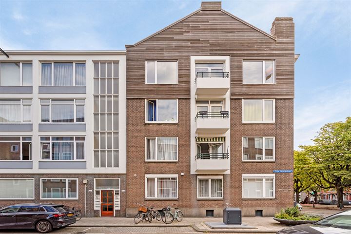 View photo 2 of Prins Hendrikstraat 12-D