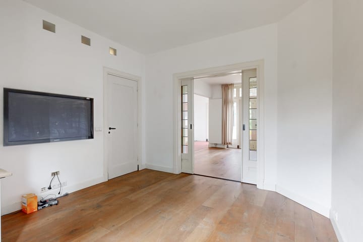 Photo 6 of Caumerbeeklaan 15