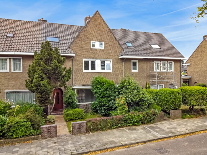 Photo 43 of Caumerbeeklaan 15