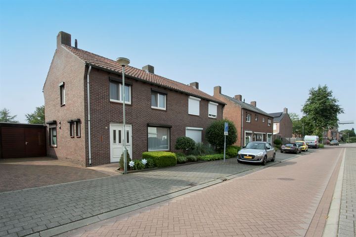 Bekijk foto 33 van Sint Jozefstraat 11