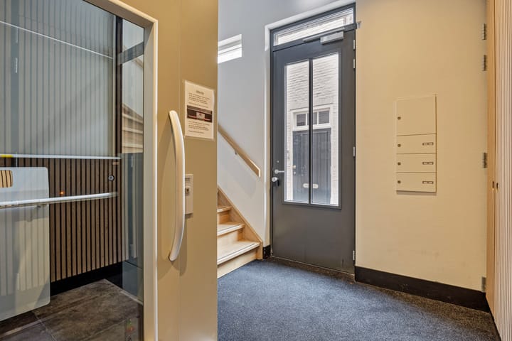 Foto 10 van Rijkesluisstraat 6-A