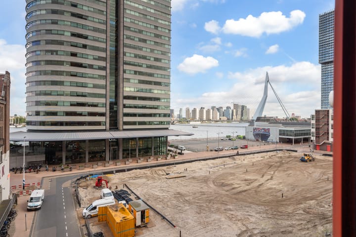 Photo 13 of Landverhuizersplein 7