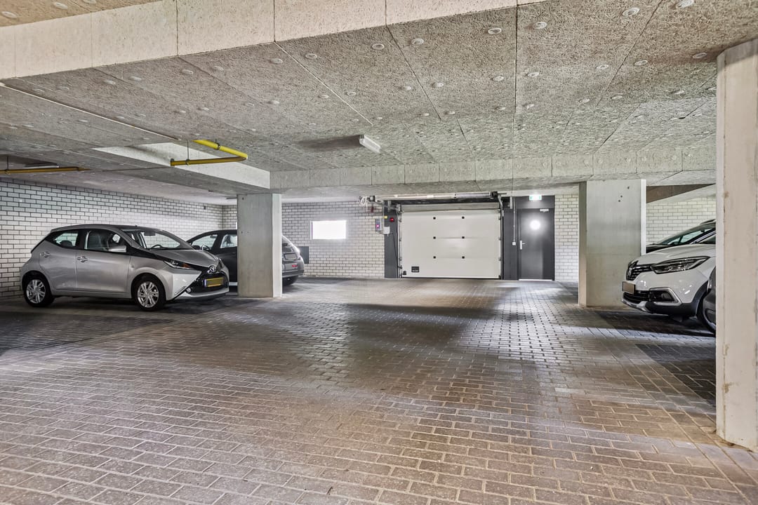 Foto 41 van Meester Broerensingel 88