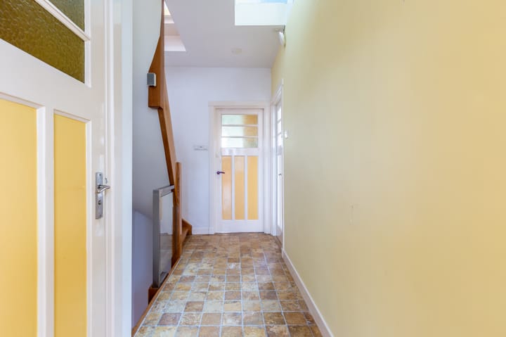 Photo 15 of Jan van Goyenstraat 28-A