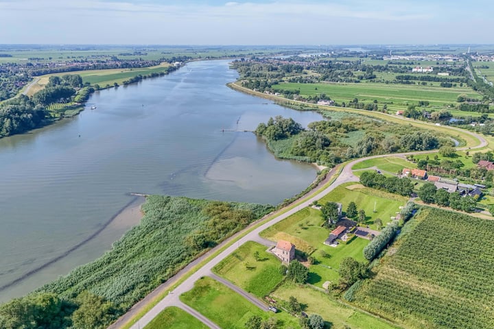 View photo 44 of Lekdijk-West 103