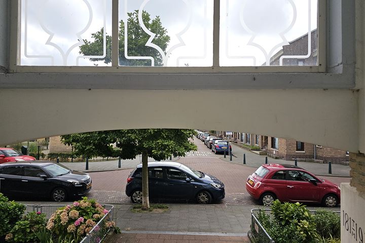 Bekijk foto 26 van Nieuwersluisstraat 185