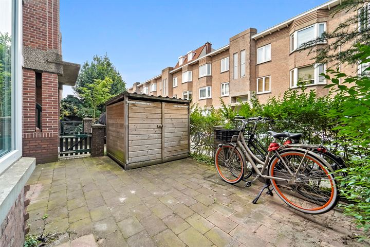 View photo 12 of Klimopstraat 246