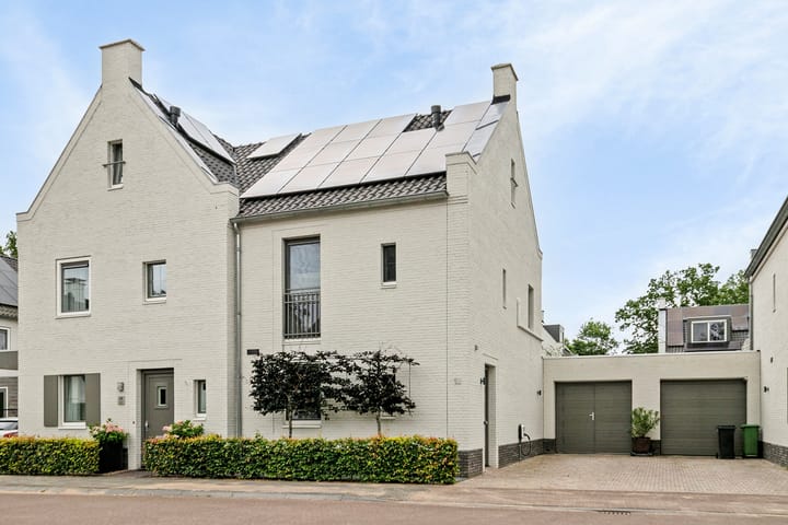 Foto 1 van Lucashoef 18