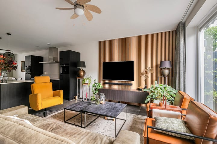 Foto 7 van Lucashoef 18