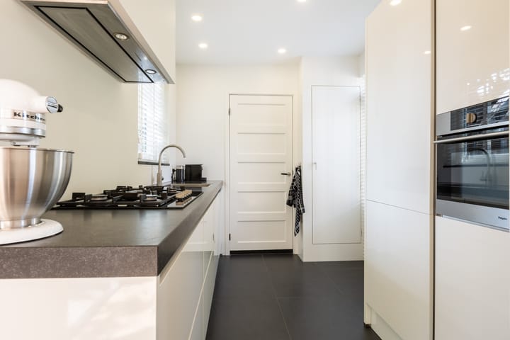 Foto 3 van Stationsplein 2