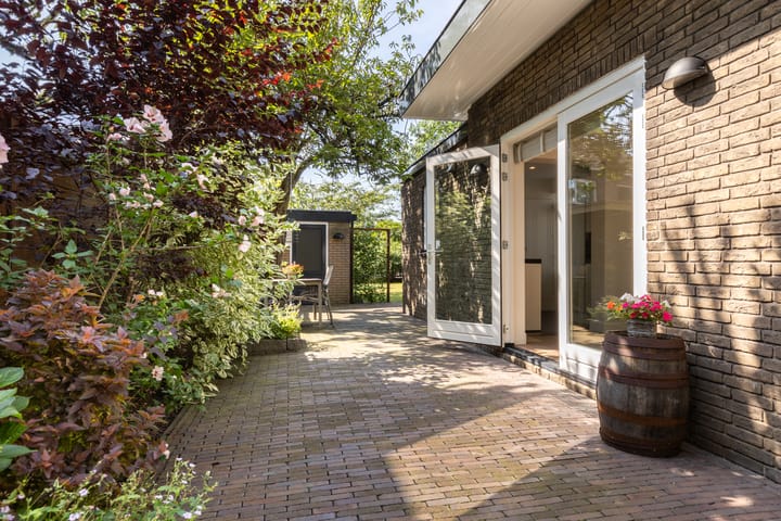 Foto 39 van Stationsplein 2