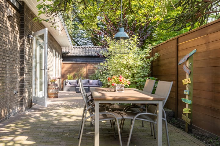 Foto 42 van Stationsplein 2