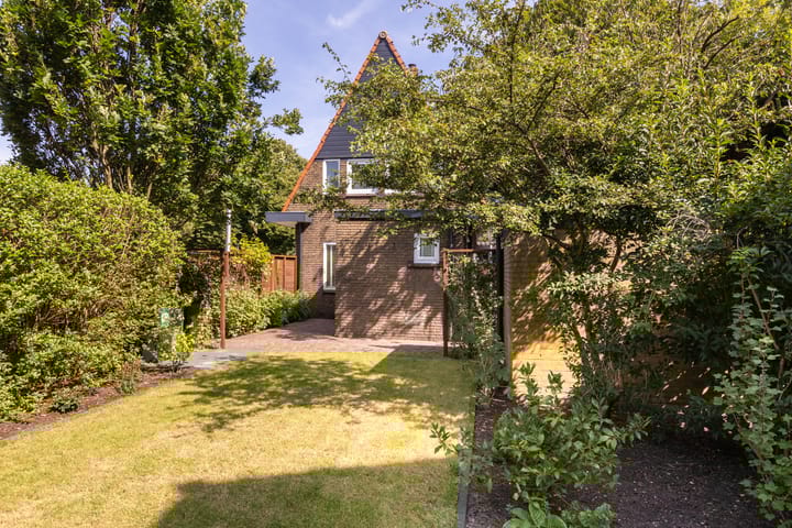 Foto 50 van Stationsplein 2