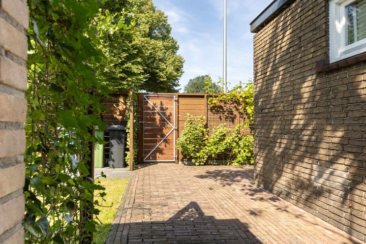 Foto 44 van Stationsplein 2