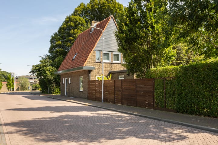 Foto 55 van Stationsplein 2