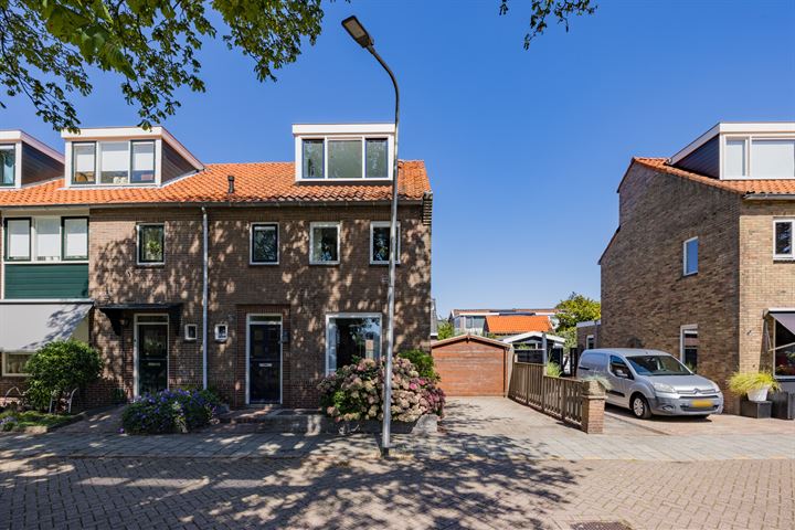 Bekijk foto 45 van Prins Bernhardstraat 26