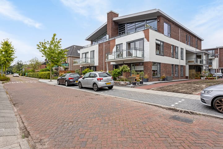 Foto 12 van Van Ackerhof 16