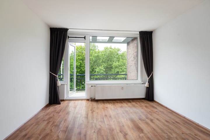 Foto 23 van Mariniersweg 66-E