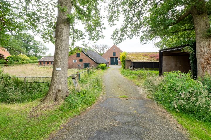 Bekijk foto 5 van Benteloseweg 50