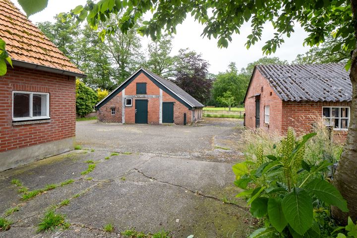 Bekijk foto 17 van Benteloseweg 50