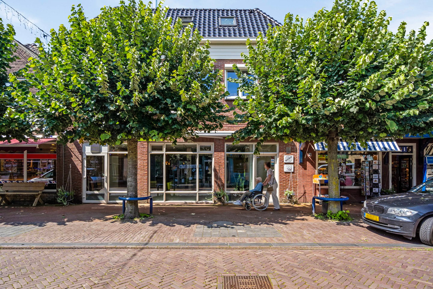 Bekijk foto 1 van Hoofdstraat 12