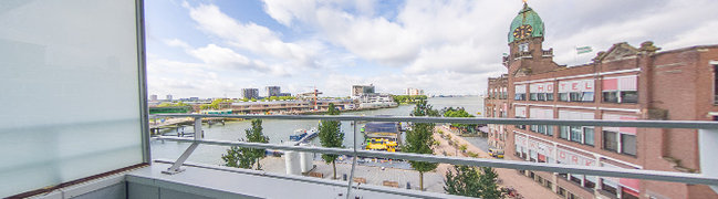 Bekijk 360° foto van Balkon van Landverhuizersplein 7