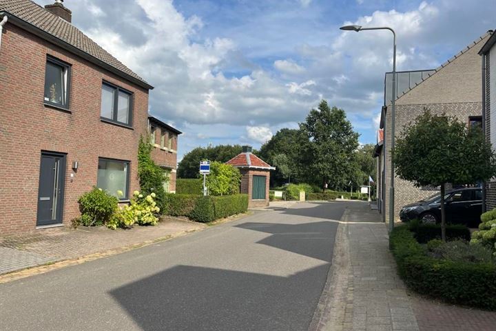 Bekijk foto 4 van Dorpstraat 6