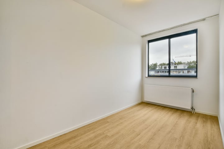 View photo 9 of Gerrit Mannourystraat 46