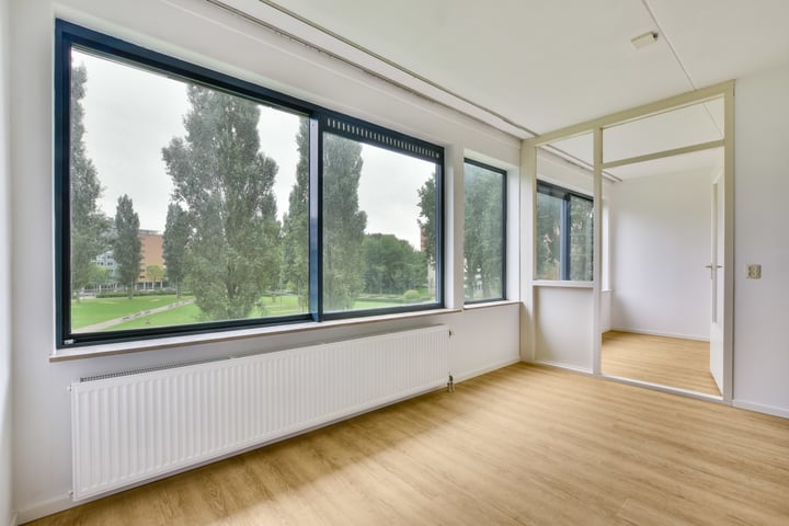 View photo 10 of Gerrit Mannourystraat 46