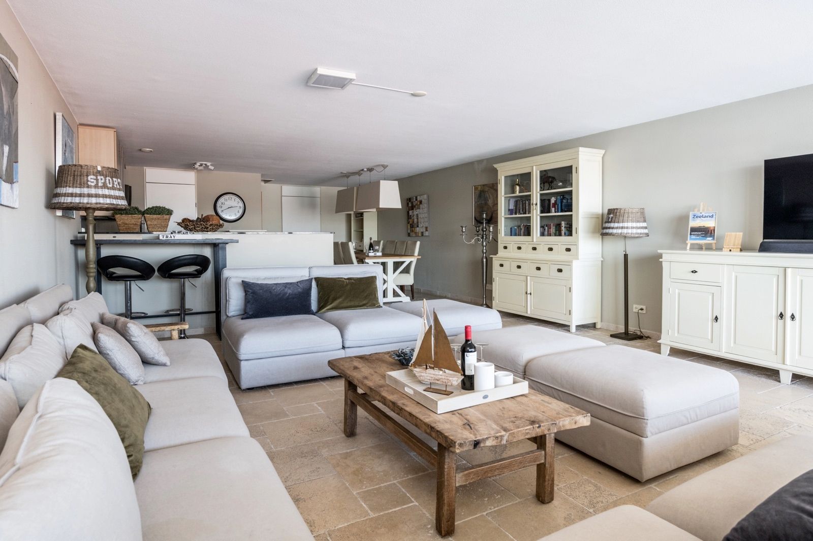 Foto 12 van Kabbelaarsbank 3