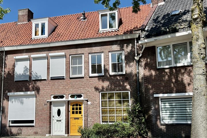 View photo 1 of Professor Kernkampstraat 25