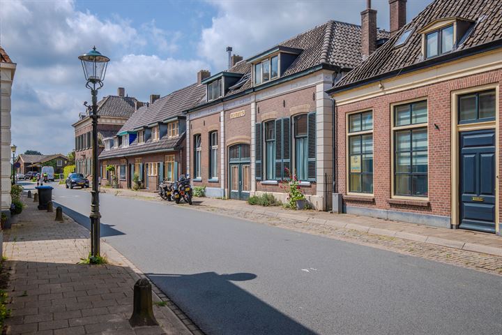 Bekijk foto 3 van Dorpsstraat LK 16