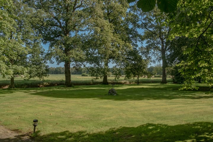 Photo 13 of Oosteinde 18