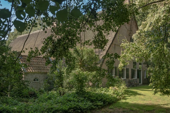 Photo 17 of Oosteinde 18