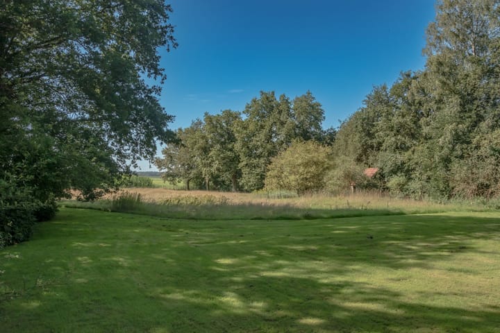 Photo 27 of Oosteinde 18