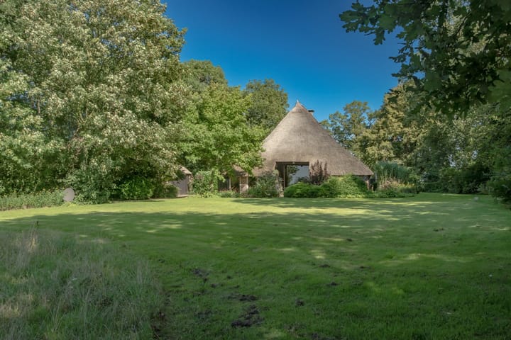 Photo 29 of Oosteinde 18