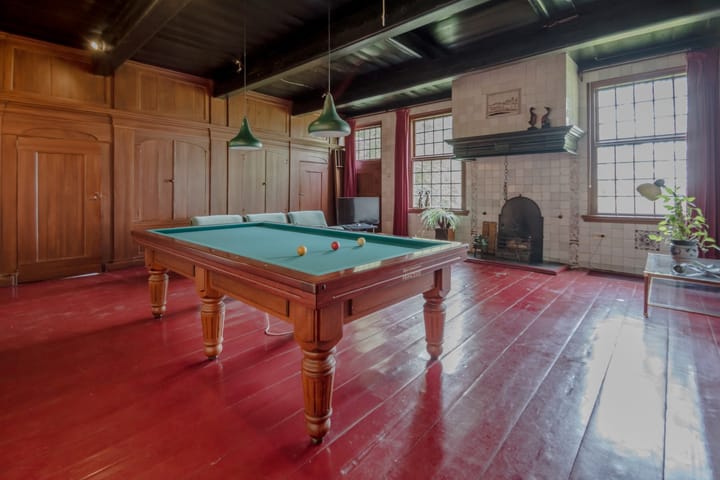 Photo 42 of Oosteinde 18