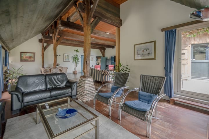 Photo 60 of Oosteinde 18