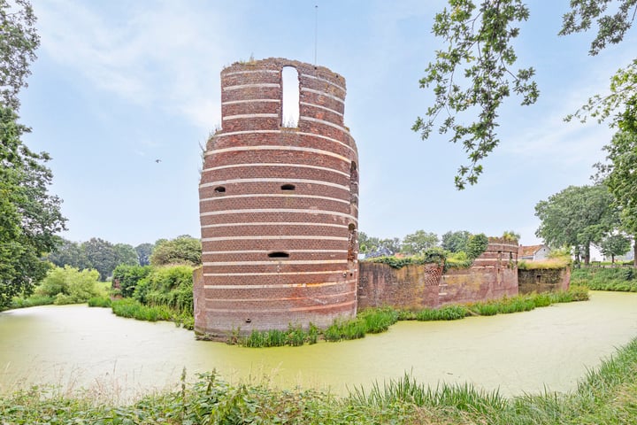 Bekijk foto 35 van Stadswal 6