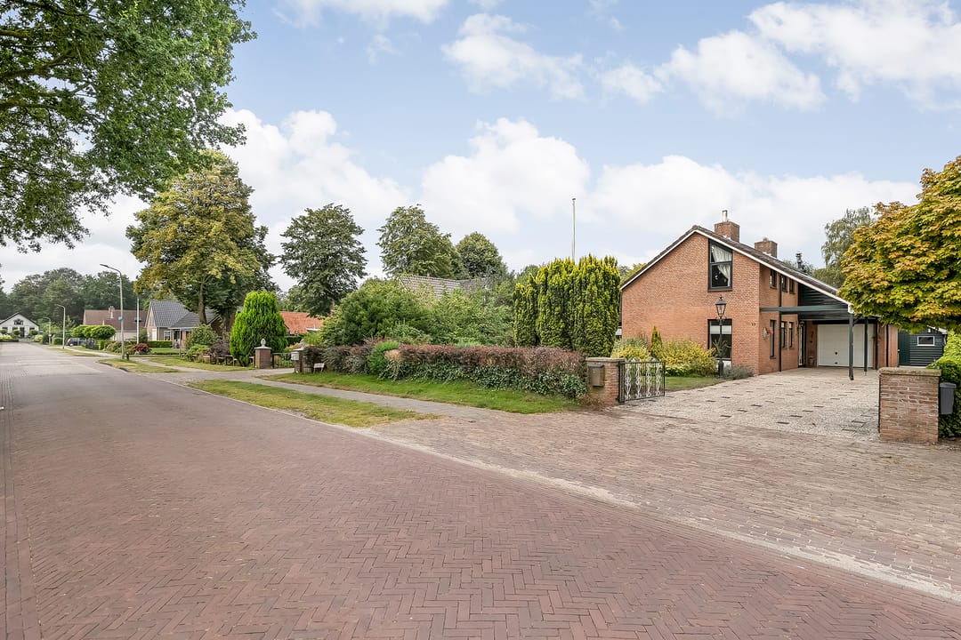 Foto 38 van Albertus van Daatselaarstraat 11