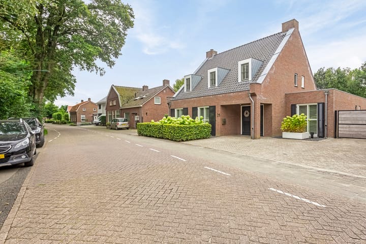 Foto 55 van Meerstraat 21