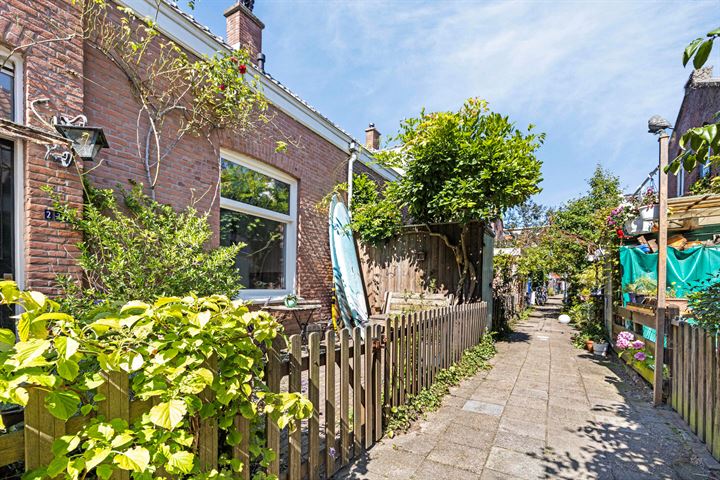 Bekijk foto 32 van Heemraadstraat 233