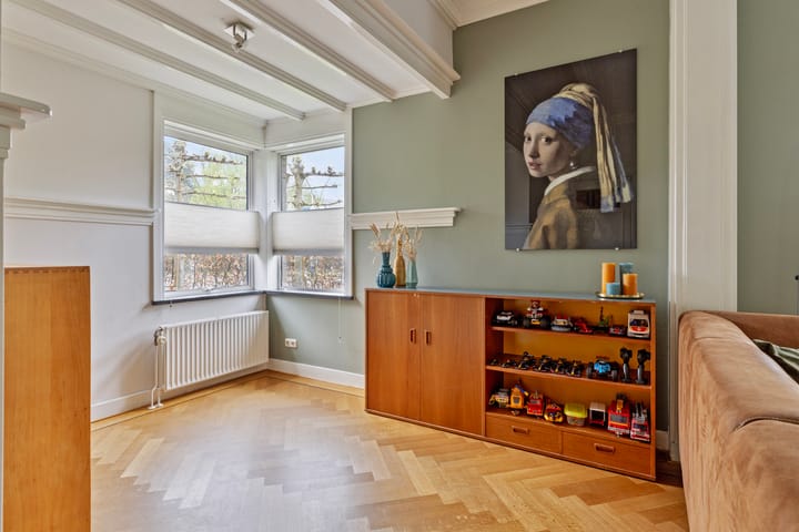 Foto 11 van Bronbeeklaan 1