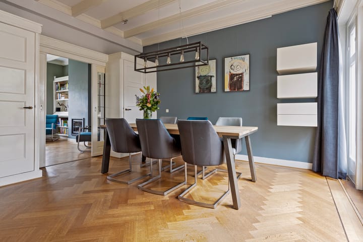 Foto 15 van Bronbeeklaan 1