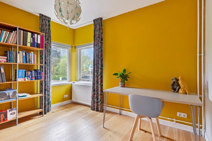 Foto 25 van Bronbeeklaan 1